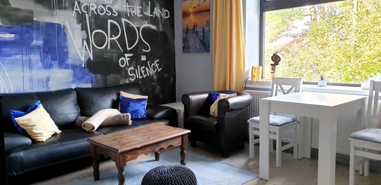 2 Bedrooms House With Enclosed Garden And Wifi At Slezska Ostrava Dış mekan fotoğraf